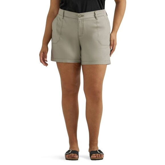Lee Women's Plus Mid Rise Utility Short, Size 26W, Regular Fit, 7" Inseam, - Picture 1 of 5
